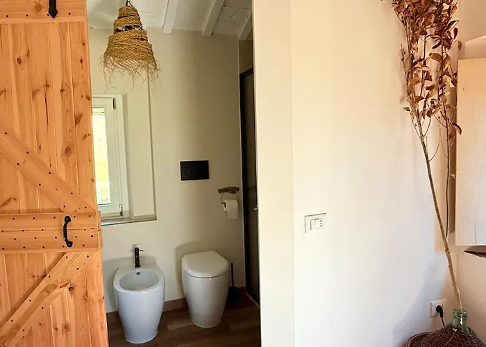 Senigallia, Casale Immerso Nel Delle Colline - Se143 * Senigallia