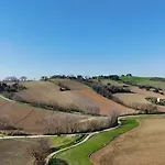 Appartamento Senigallia, Casale Immerso Nel Delle Colline - Se143