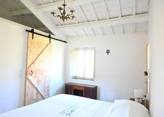 Senigallia, Casale Immerso Nel Delle Colline - Se143 * Senigallia